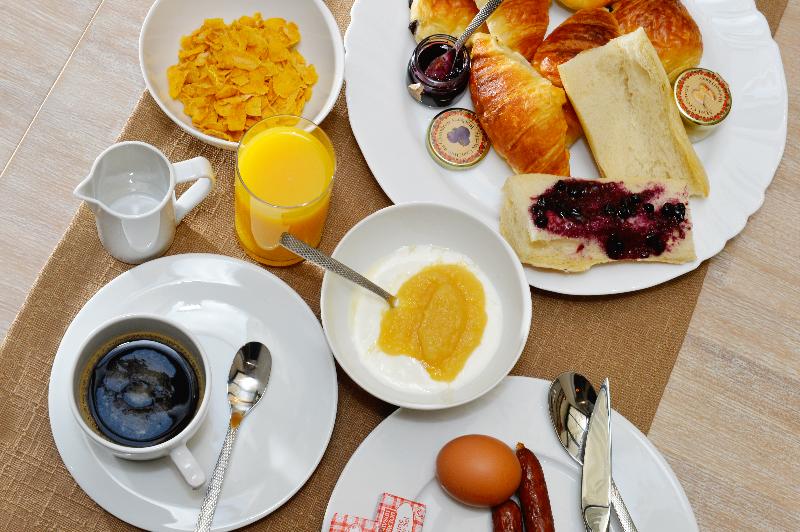 ホテル Hôtel Dalila