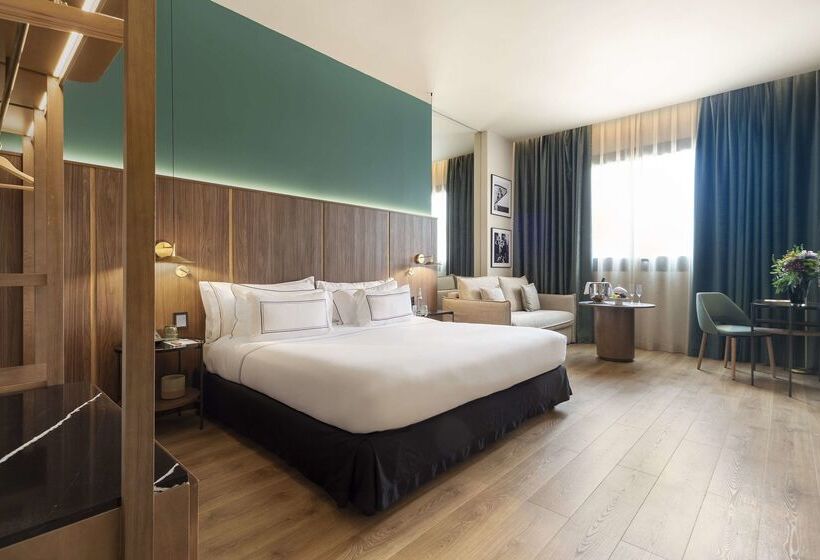 هتل Meliá Milano