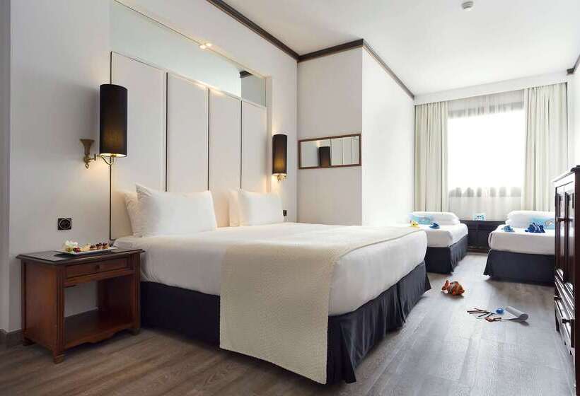 هتل Meliá Milano