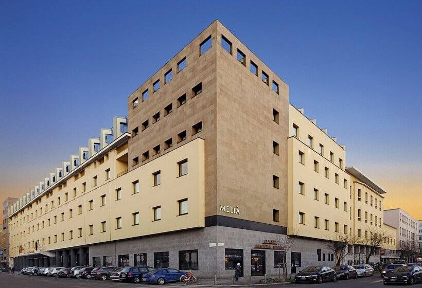 هتل Meliá Milano