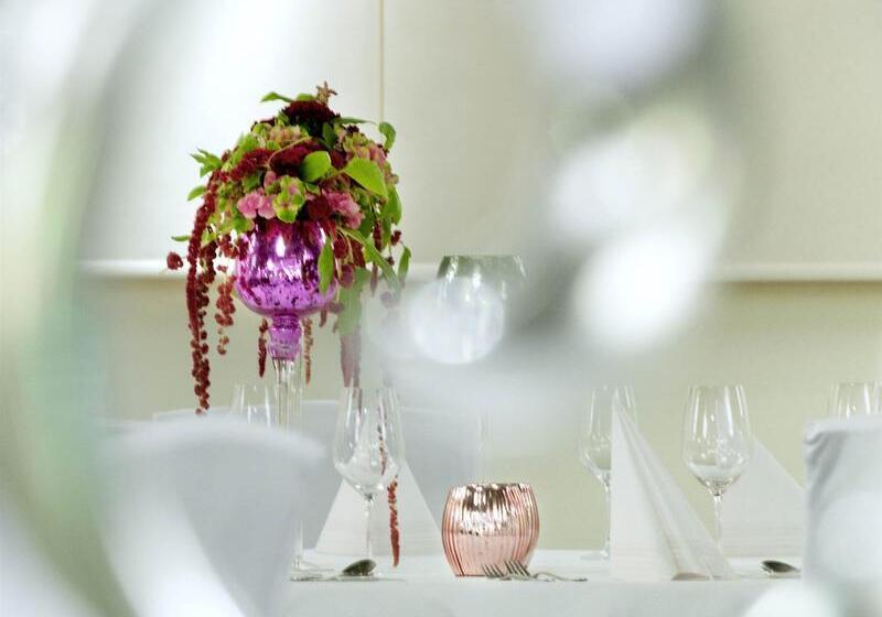 酒店 Plaza Inn Regensburg