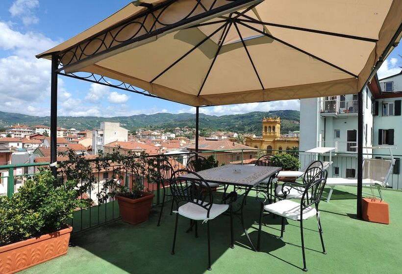 בית מלון כפרי Minerva Palace