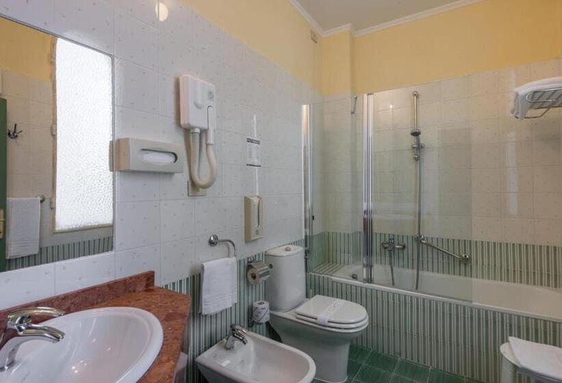 בית מלון כפרי Minerva Palace