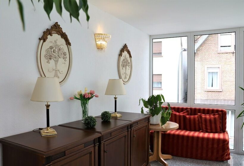 Отель Neckarlux