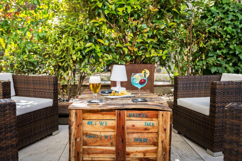 Nm Suites By Escampa Hotels