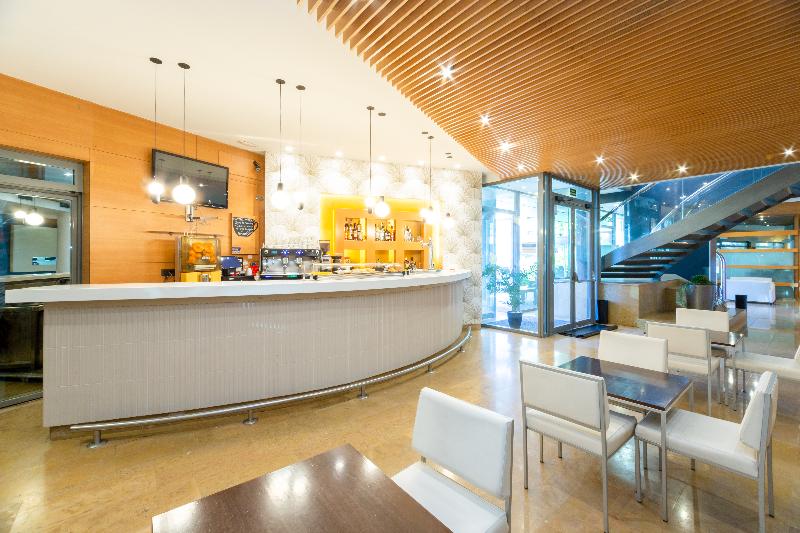 Отель Palacio De Aiete