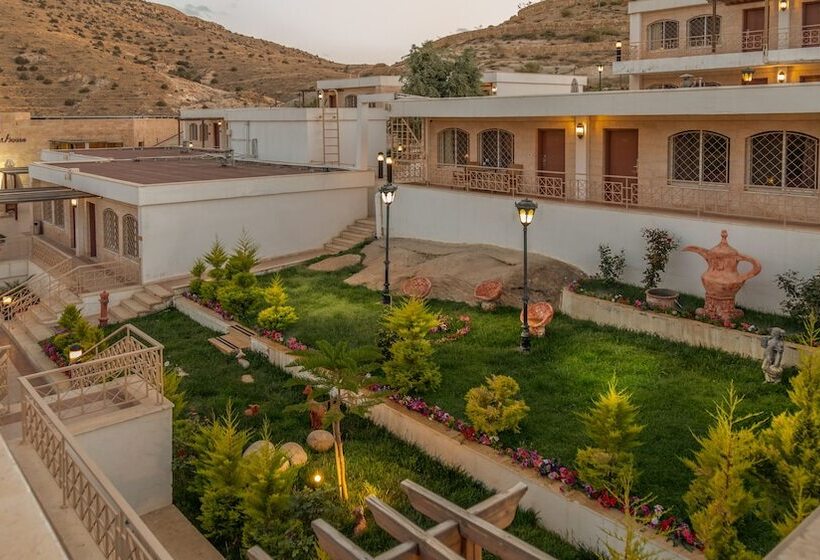 هتل Petra Guest House