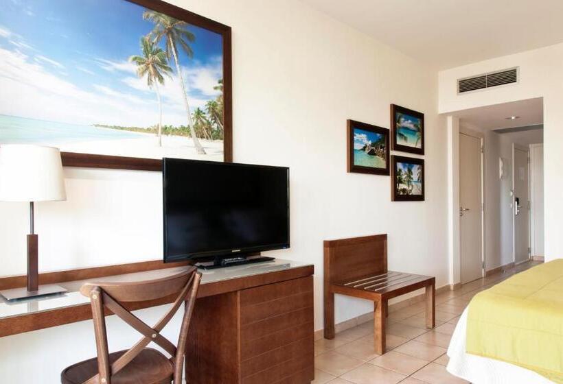 ホテル Portaventura®  Caribe  Includes Portaventura Park Tickets