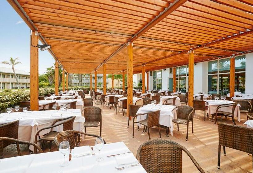 ホテル Portaventura®  Caribe  Includes Portaventura Park Tickets