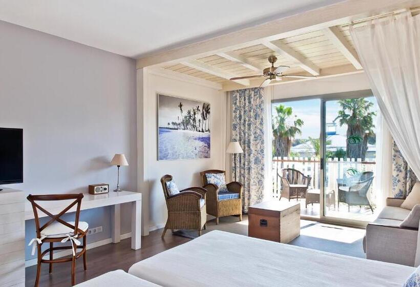 ホテル Portaventura®  Caribe  Includes Portaventura Park Tickets