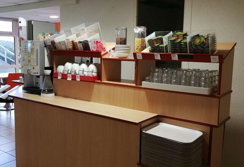 فندق Premiere Classe Angers Beaucouzé