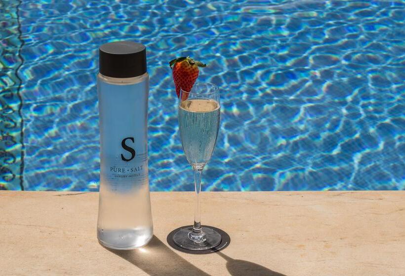 ホテル Pure Salt Port Adriano  Adults Only