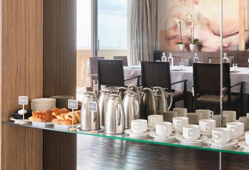 ホテル Pure Salt Port Adriano  Adults Only