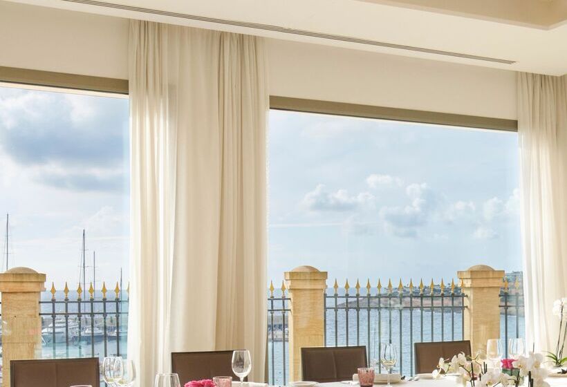 ホテル Pure Salt Port Adriano  Adults Only