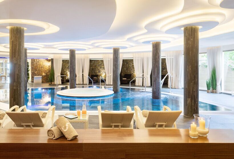 ホテル Pure Salt Port Adriano  Adults Only