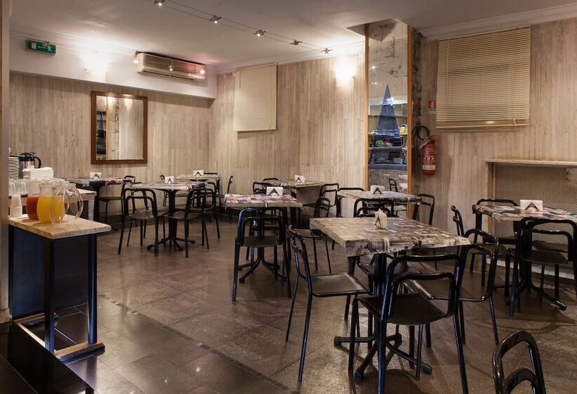 בית מלון כפרי Pyramid