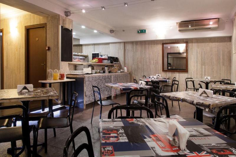 בית מלון כפרי Pyramid