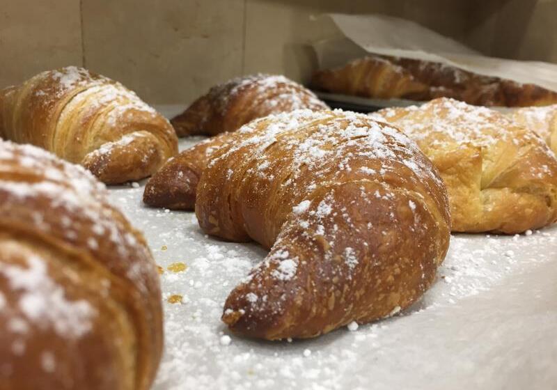 בית מלון כפרי Pyramid