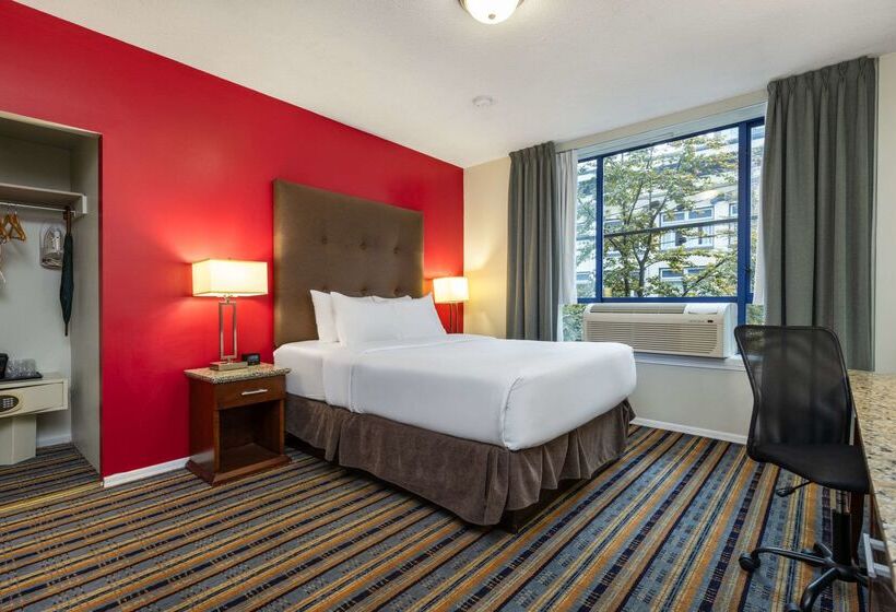 호텔 Quality Inn & Suites