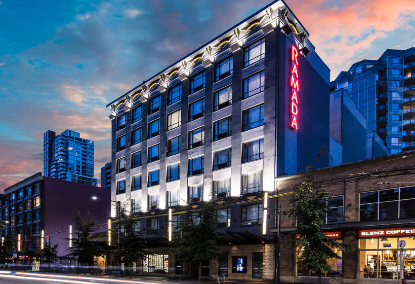 호텔 Quality Inn & Suites