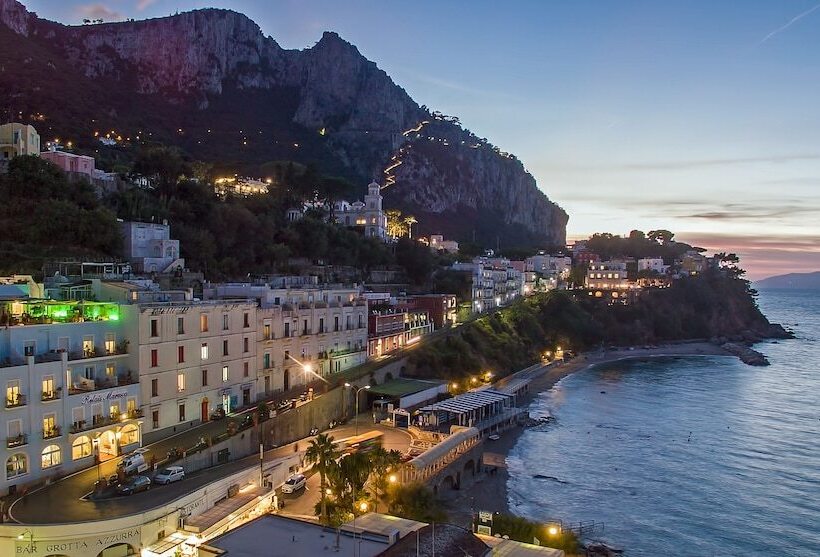 Relais Maresca Luxury Small Hotel & Terrace Restaurant