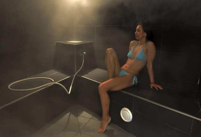 Отель Restaurant Pessets & SPA