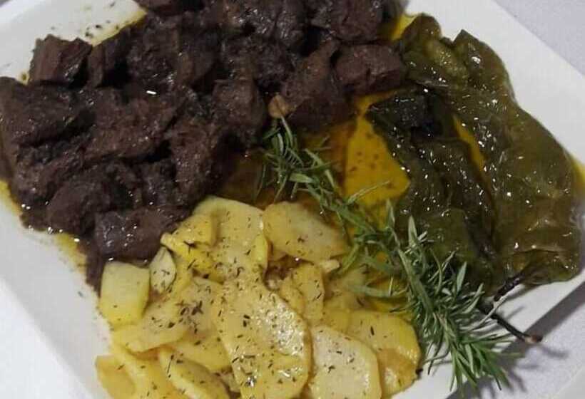 Отель Restaurante Logasasanti