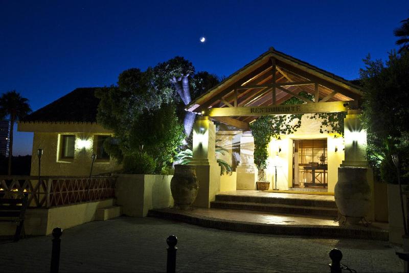 בית מלון כפרי Rio Real Golf &