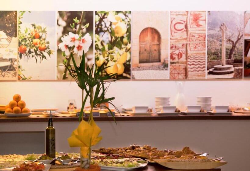 Сельский отель Fornalutx Petit Hotel   Bed & Breakfast