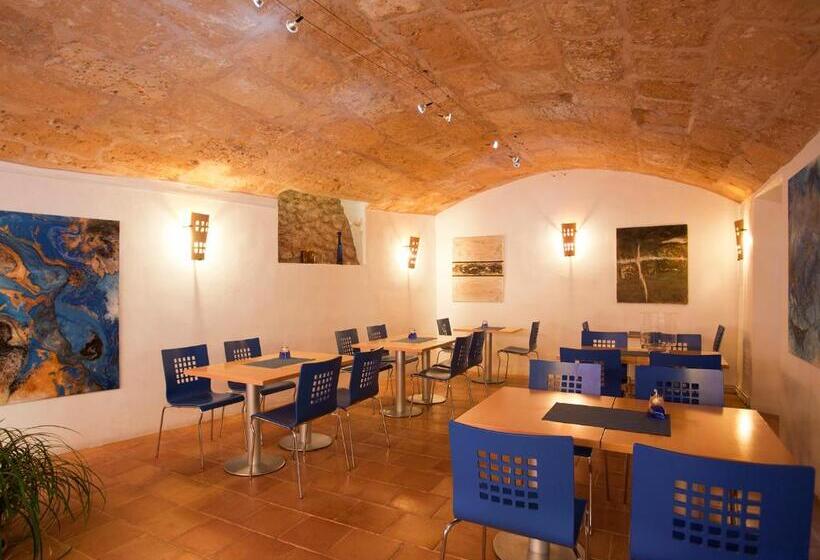 Сельский отель Fornalutx Petit Hotel   Bed & Breakfast