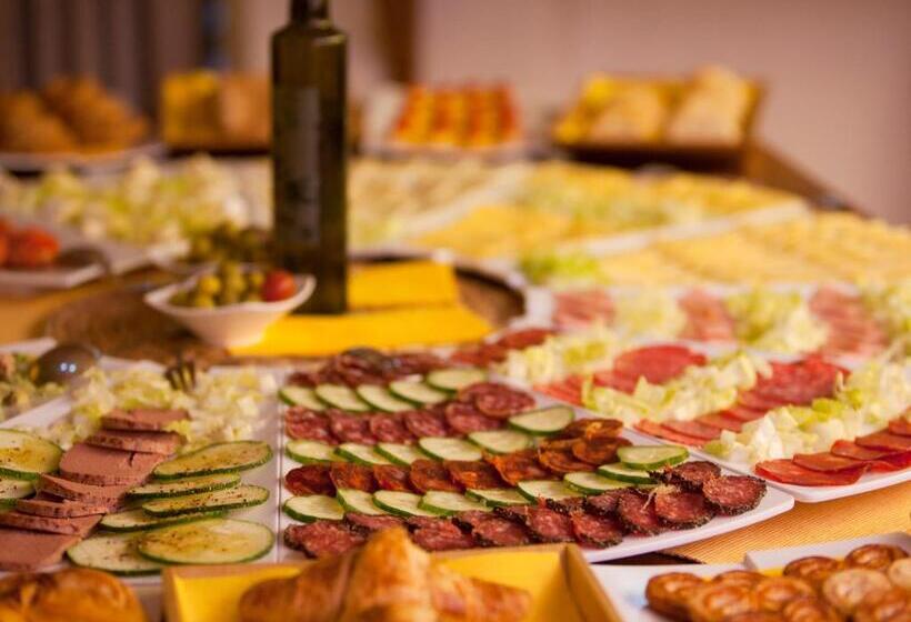 Сельский отель Fornalutx Petit Hotel   Bed & Breakfast