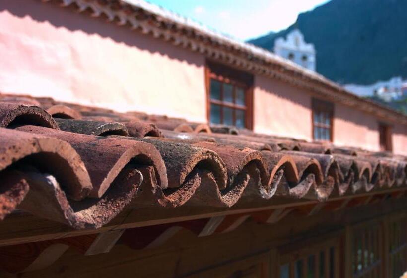 Сельский отель Livvo La Quinta Roja