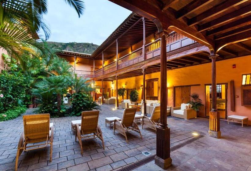 Сельский отель Livvo La Quinta Roja