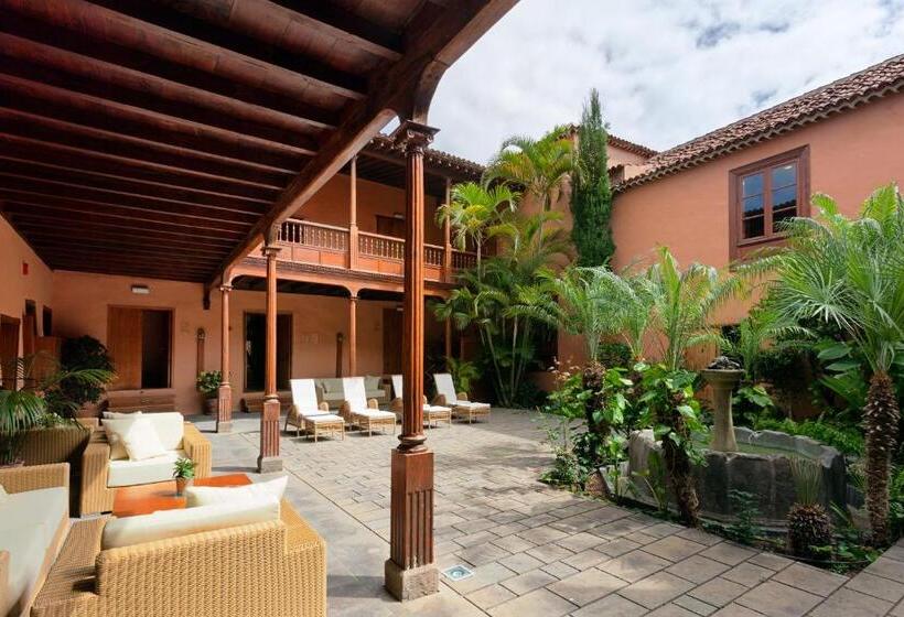 Сельский отель Livvo La Quinta Roja