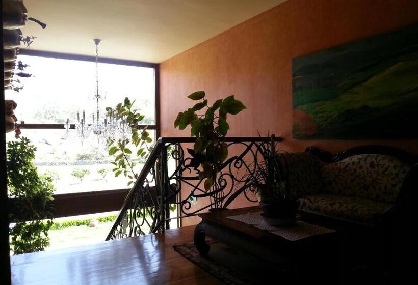 田舎風ホテル Rural Peña Del Alba