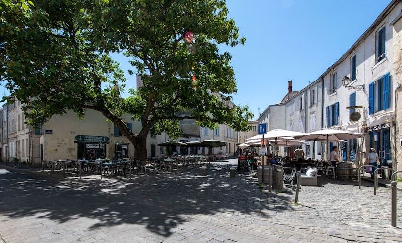 هتل Le Saint Nicolas Hôtel