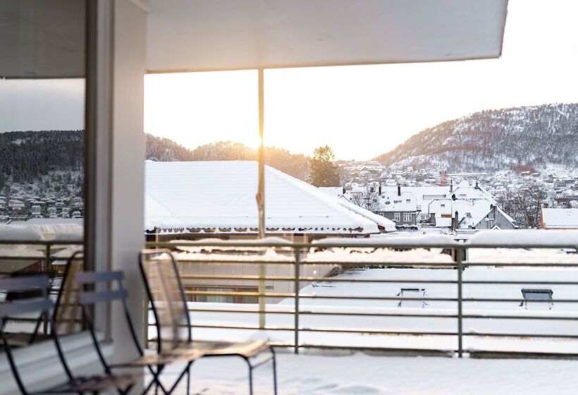 בית מלון כפרי Scandic Bergen City