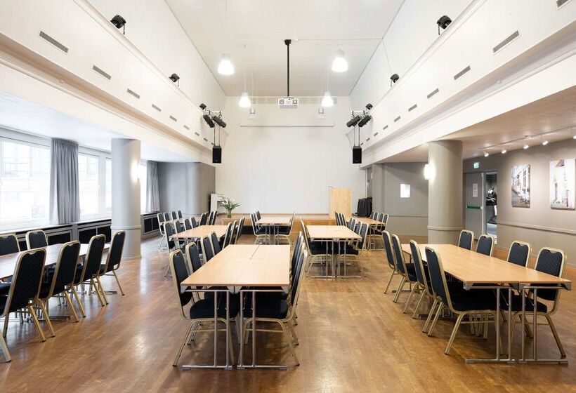 בית מלון כפרי Scandic Bergen City