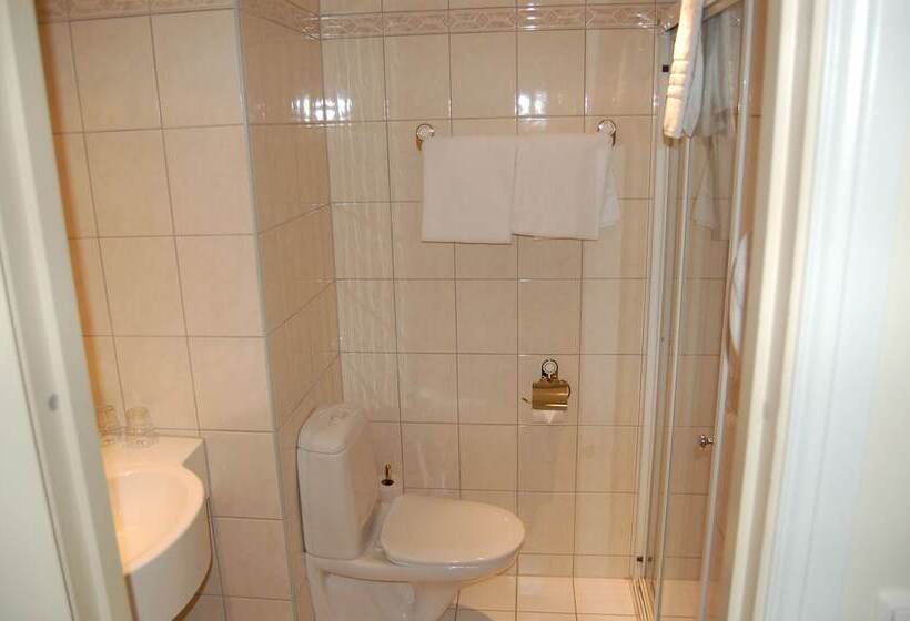 فندق Scandic Gardermoen