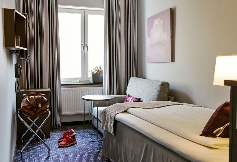 Отель Scandic No. 25