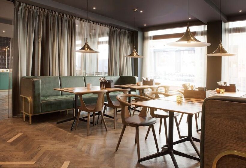 هتل Scandic St. Olavs Plass