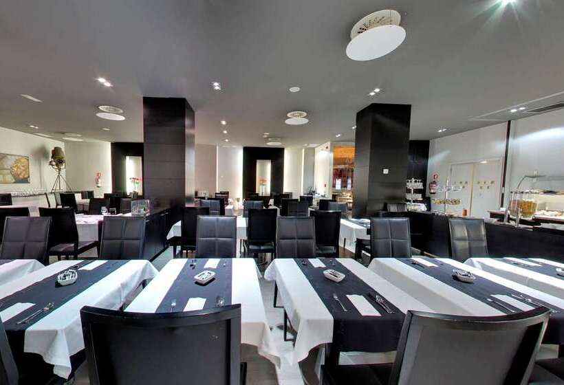 酒店 Silken Coliseum