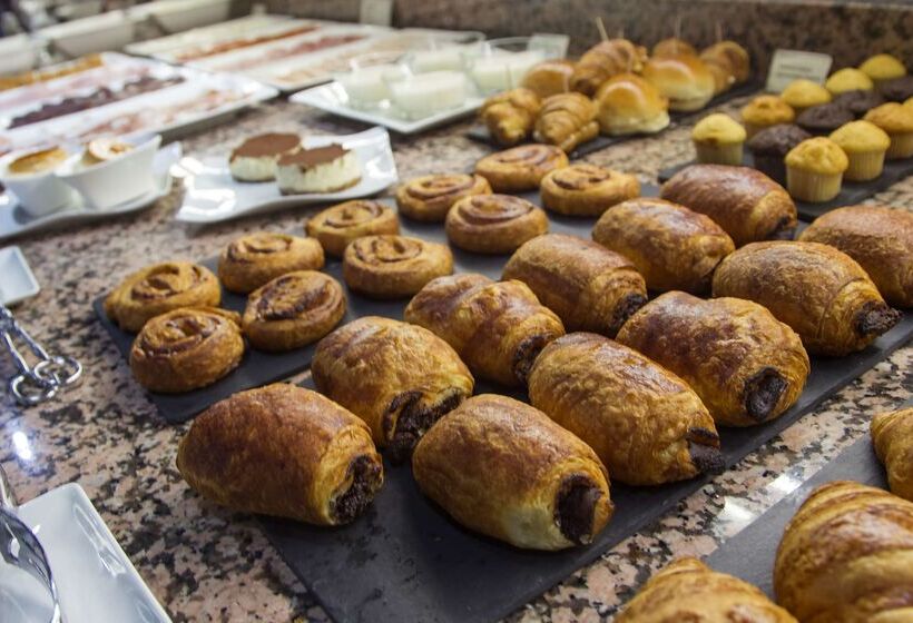 酒店 Silken Coliseum