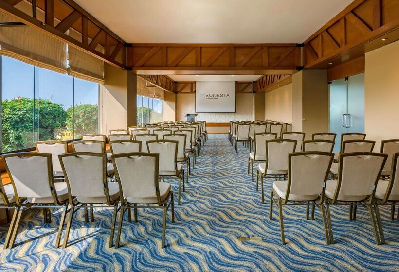 Sonesta Hotel El Olivar