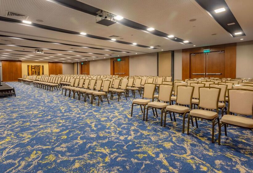 Sonesta Hotel El Olivar