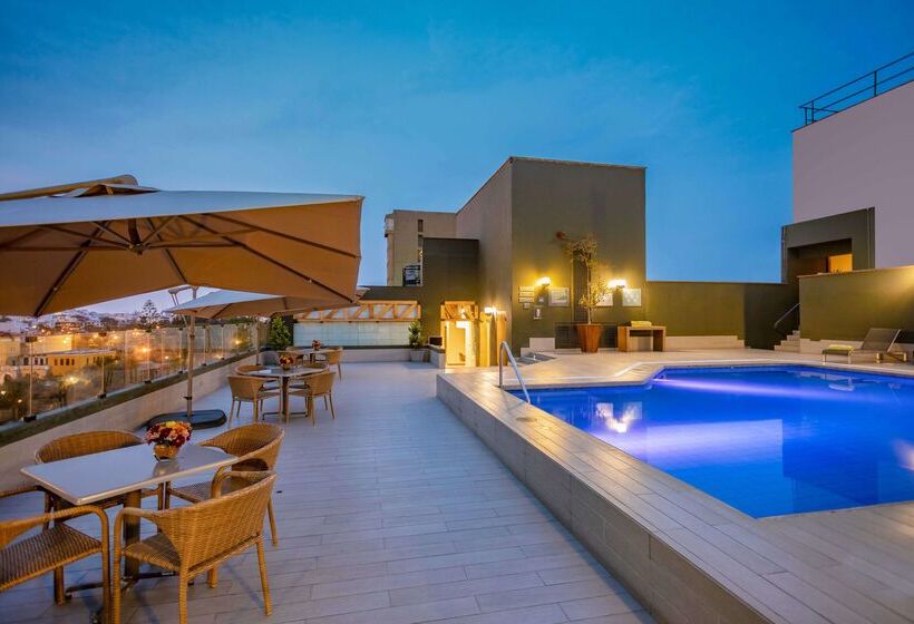 Sonesta Hotel El Olivar