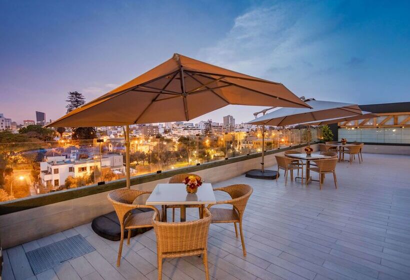 Sonesta Hotel El Olivar