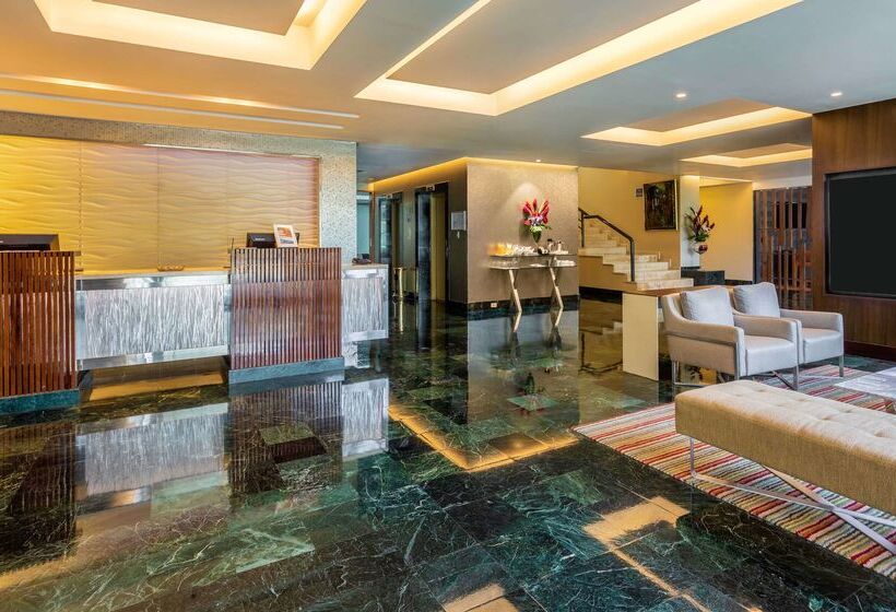 Sonesta Hotel El Olivar