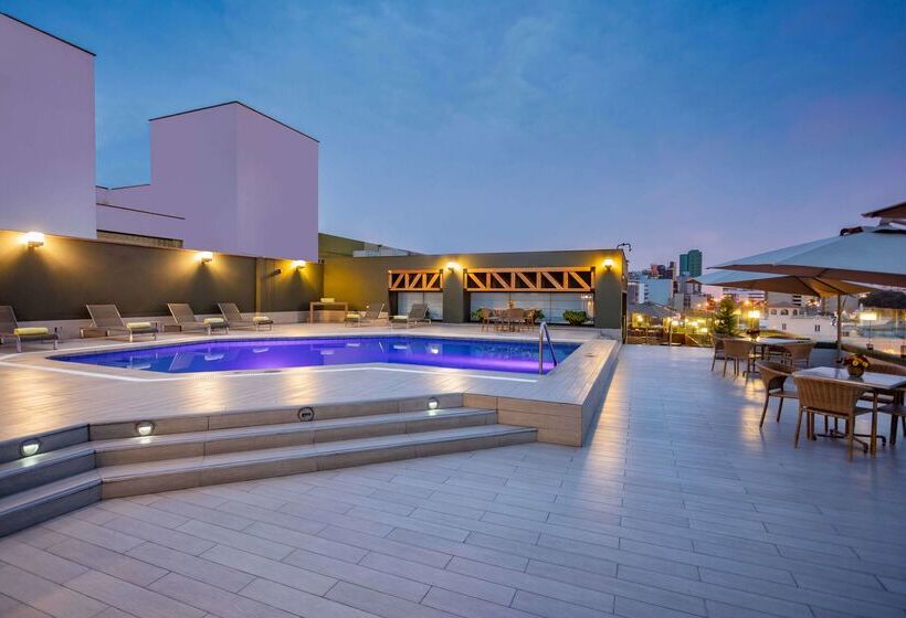 Sonesta Hotel El Olivar