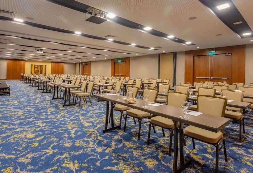 Sonesta Hotel El Olivar